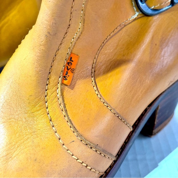 Vtg Levis Leather Western Boots size 7.5 - Picture 4 of 16